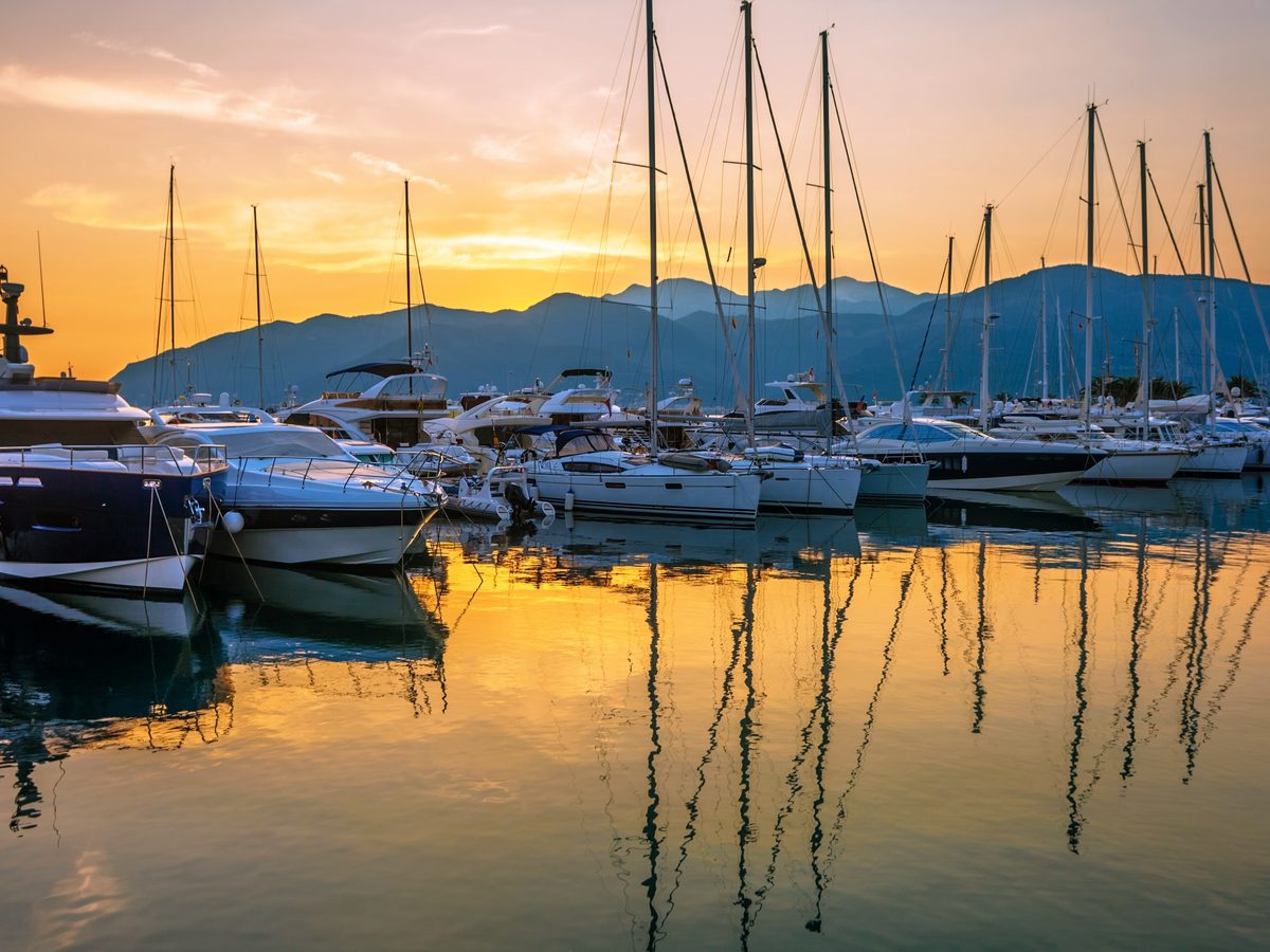 5 Things to Know Before Renting a Boat