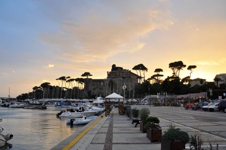 Marina di Santa Marinella Marina