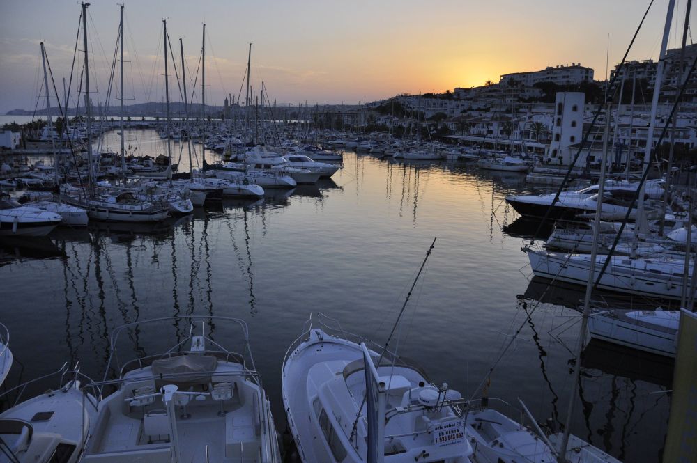  Port  de Sitges  Book a berth now Marina Reservation